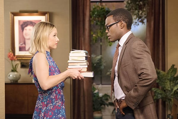 Filosofia com humor e o pós-vida em The Good Place estão prresentes no roteiro