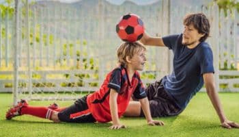 O impacto cultural do futebol no cinema e nas séries